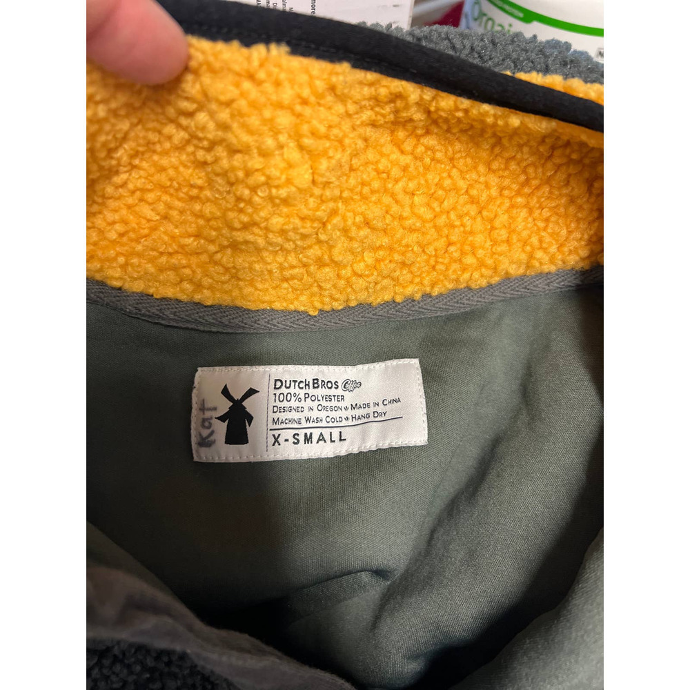 Dutch Bros Unixex Colorblock Sherpa Pullover Swea… - image 4